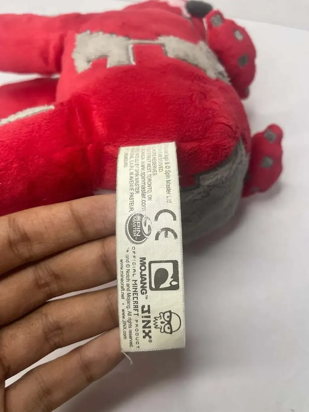Jinx gently used